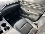 2021 Nissan Altima photo 13