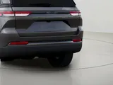 2026 Jeep Grand Cherokee photo 13