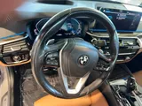 2022 BMW 5 Series photo 29