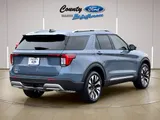 2027 Ford Explorer photo 7