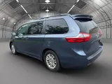 2016 Toyota Sienna photo 5