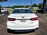 2019 Toyota Camry photo 6