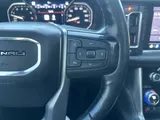 2021 GMC Yukon photo 12
