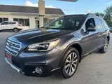 2017 Subaru Outback photo 1