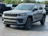 2027 Jeep Grand Cherokee photo 40