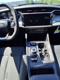 2026 Jeep Cherokee photo 19