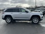 2026 Jeep Grand Cherokee photo 43