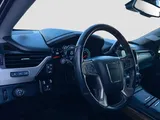 2020 GMC Yukon photo 11