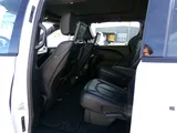 2020 Chrysler Pacifica photo 6