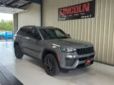 2027 Jeep Grand Cherokee photo 6