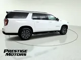 2022 Chevrolet Suburban photo 8