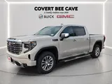 2026 GMC Sierra 1500 photo 4