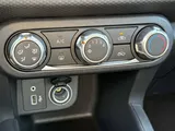 2025 Nissan Kicks Play photo 34