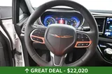 2025 Chrysler Pacifica photo 24