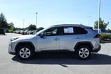 2021 Toyota RAV4 photo 9