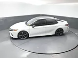 2019 Toyota Camry photo 44