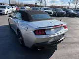 2025 Ford Mustang photo 7