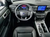 2020 Ford Explorer photo 23