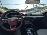 2021 Ford Escape photo 21