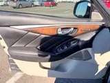 2017 INFINITI Q50 photo 18