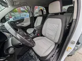 2020 Chevrolet Equinox photo 16