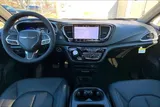 2026 Chrysler Pacifica photo 9
