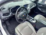 2020 Chevrolet Malibu photo 10