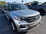 2024 Ford Explorer photo 2