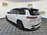 2023 Jeep Grand Cherokee L photo 5