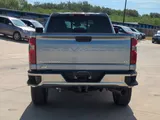 2026 Chevrolet Silverado 2500HD photo 4