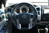 2015 Toyota Tacoma photo 17