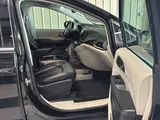 2024 Chrysler Pacifica photo 13