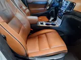 2021 Jeep Grand Cherokee photo 11