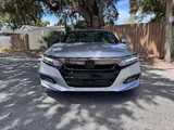 2018 Honda Accord Sedan photo 2