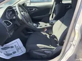 2017 Chrysler 200 photo 8