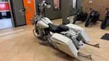 2015 Harley-Davidson Touring photo 40