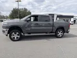2025 Ram 1500 photo 9
