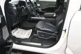 2025 Ford F-150 photo 11