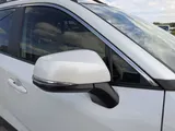 2025 Toyota RAV4 photo 9