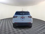 2023 Jeep Compass photo 5
