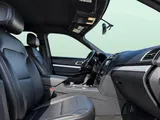 2017 Ford Explorer photo 15