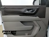 2022 Chevrolet Suburban photo 23
