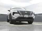 2025 Nissan Rogue photo 30