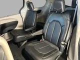 2024 Chrysler Pacifica photo 16