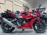 2017 Honda CBR300R photo 1