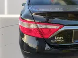 2016 Toyota Camry photo 8