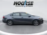 2022 Kia Forte photo 9