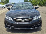 2017 Honda Accord Coupe photo 8
