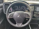 2018 Mitsubishi Outlander photo 13