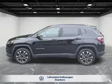 2022 Jeep Compass photo 2